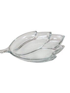 Vintage Clear Glass Leaf Shaped Trinket Dish Nut Bowl Cracker Plate